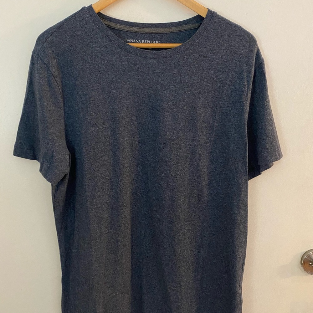 Banana republic shirt, size LARGE!